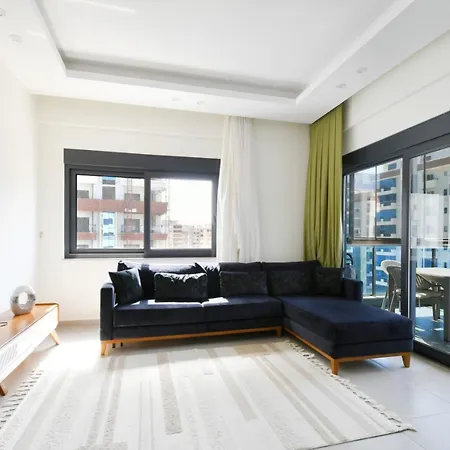 Апартаменти Gokgur 2-bedroom For Rent, 400 Meters From The Sea, Mahmutlar,