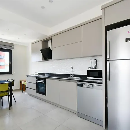 Gokgur 2-bedroom For Rent, 400 Meters From The Sea, Mahmutlar, * ألانيا